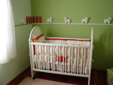 baby cot