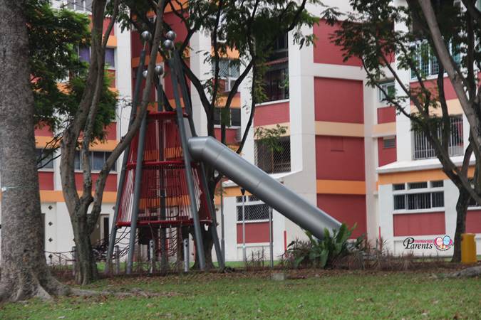 tall playground at bishan street 13