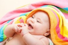 10 Ways Your Baby Says ‘I Love You’