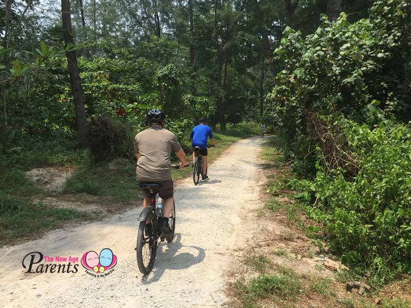 cycling in coney island singapore