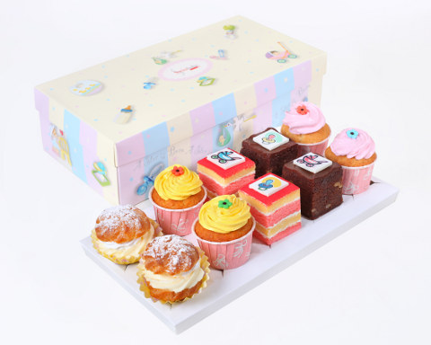 Top 16 Baby S Full Month Cakes And Packages Pregnancy In Singapore