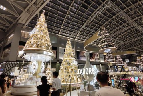 Marina Bay Sands Christmas Light Up