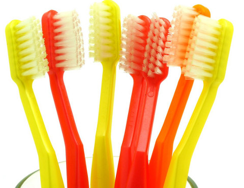 Choosing The Right Toothbrush And Toothpaste For Children