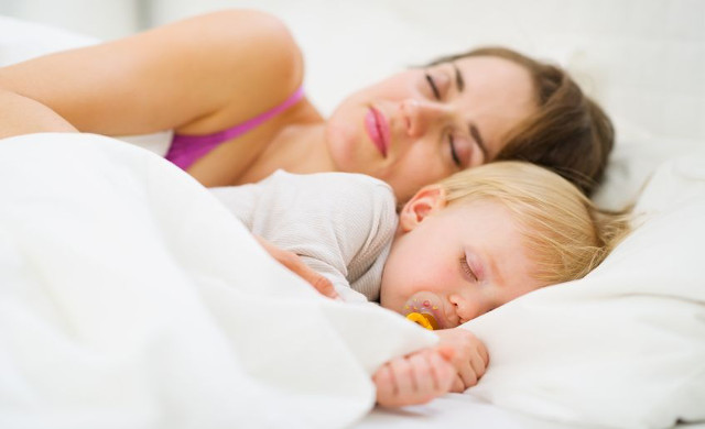 co-sleeping with children