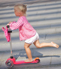 5 reasons why your child should use a scooter