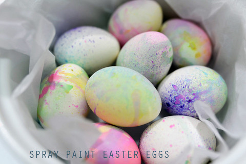 easter egg decoration - spray paint