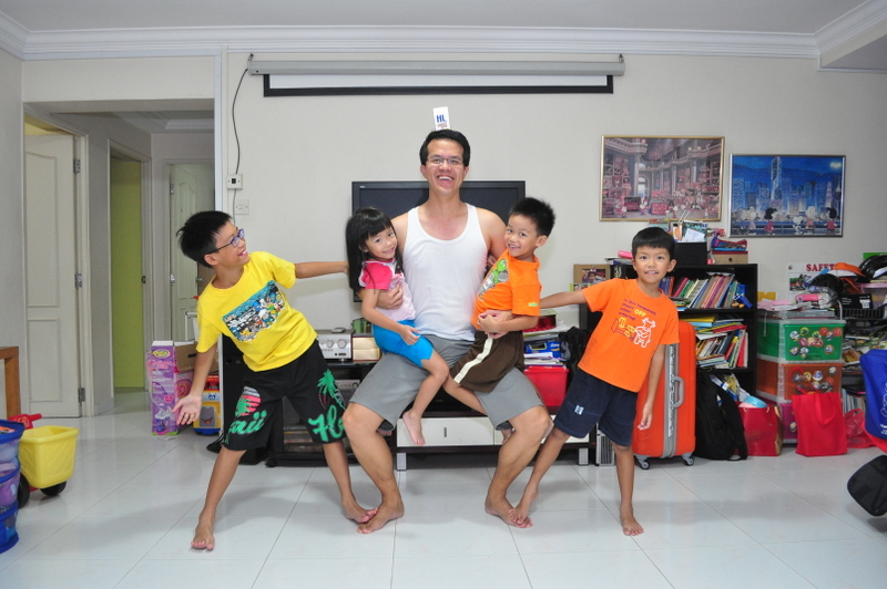 Daddy Blogger  Sengkang Babies