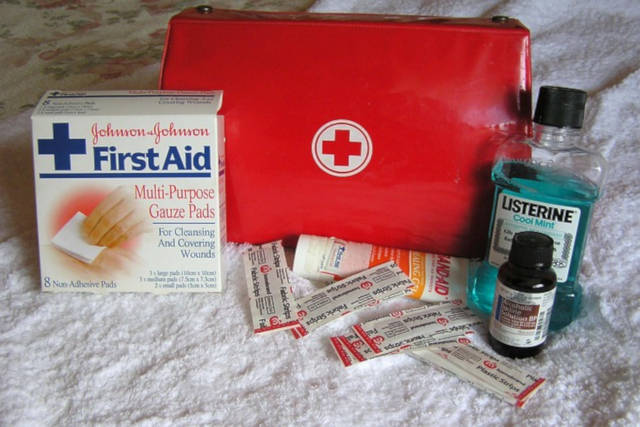 first aid box at home