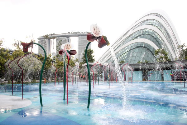 Water play at Childrens Garden - Gardens by the Bay