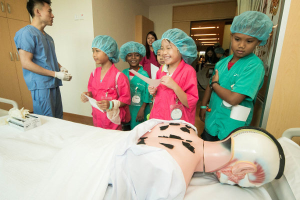 Doctor for a day Mount Elizabeth Novena Hospital