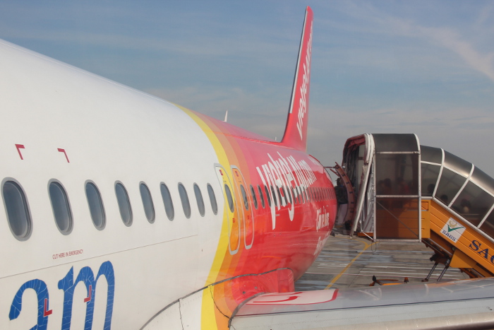 VietJet direct flight from Singapore to Vietnam