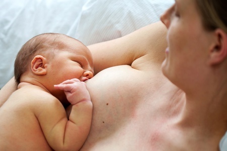 baby latching on to mothers breast breastfeeding stories