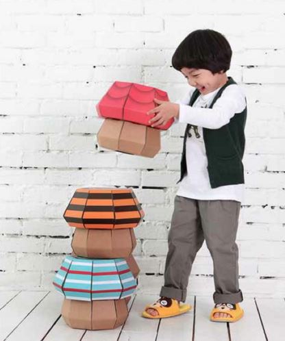 Miley Cardboard Mushroom Stool