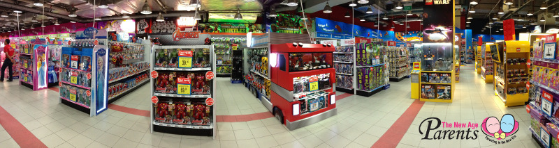 Toy R Us Store Paragon