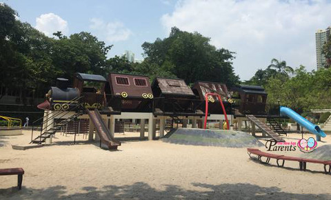 tilting train tiong bahru park