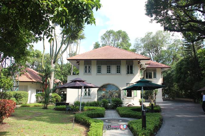 bungalow of reflections at bukit chandu