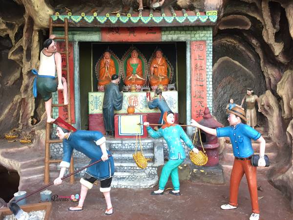 ancient chinese stories in haw par villa theme park