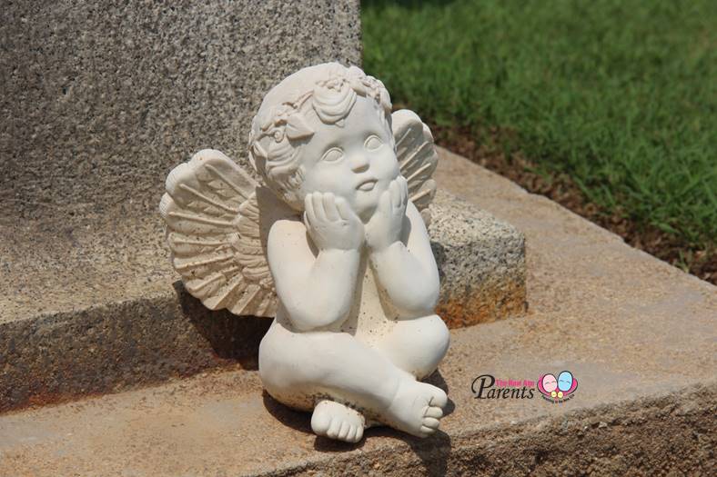 little angel at kranji cemetery