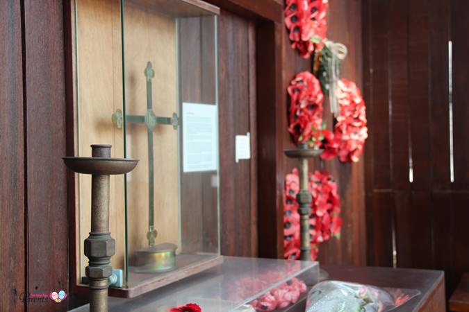 the cross at changi chapel museum singapore