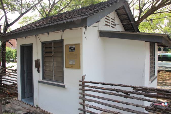 old hut at singapore johore battery changi