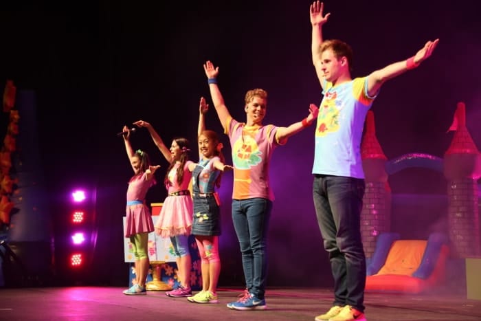 hi-5-fairytale-at-marina-bay-sands