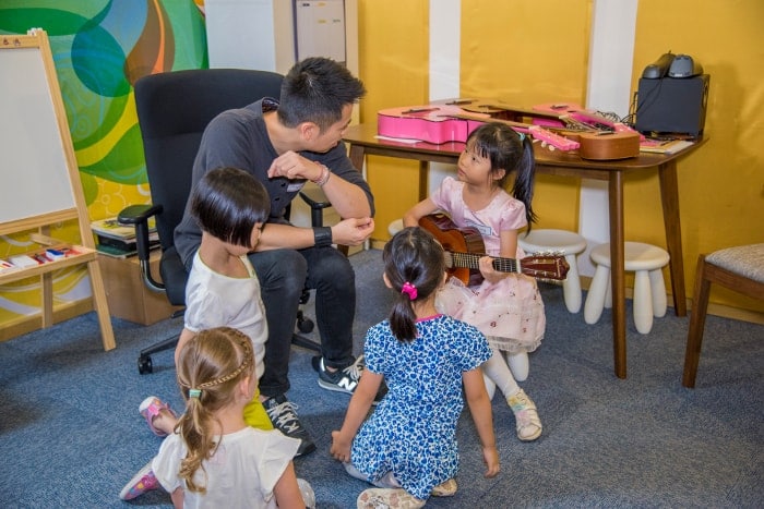 how-to-get-children-interested-in-music