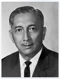 Yusof Ishak first president of Singapore