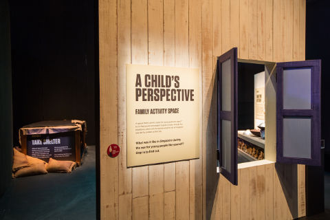 a childs perspective war witness exhibition