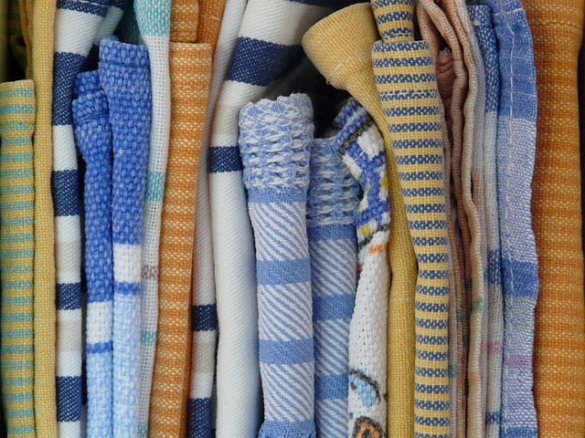 Daily Items You Never Knew You Had To Throw Away Dishtowels