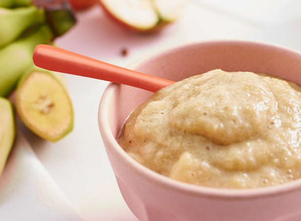 Banana apple purée for babies