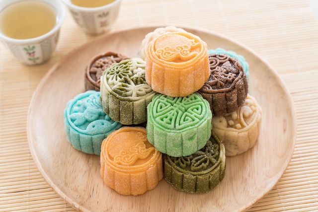 Wan Qing Mid Autumn Festival Make Clay Mooncakes