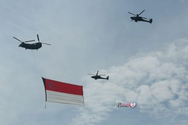 singapore flag national day flypast