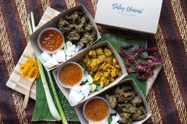 Satay Ummi at twilight flea and feast