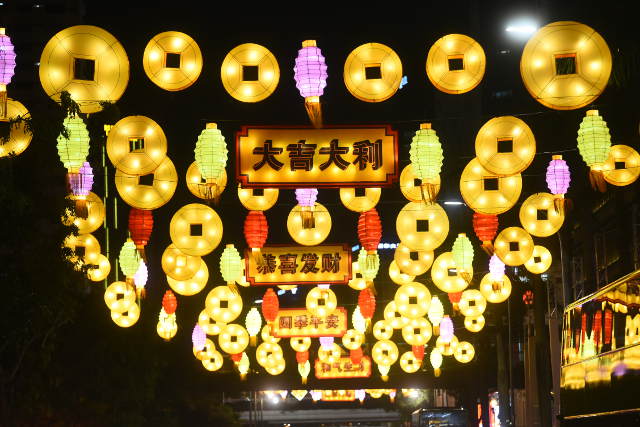 chinatown chinese new year street light up