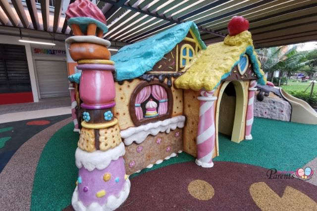 Hansel and Gretel Playground Candy House