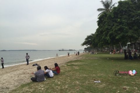 picnic places singapore changi beach