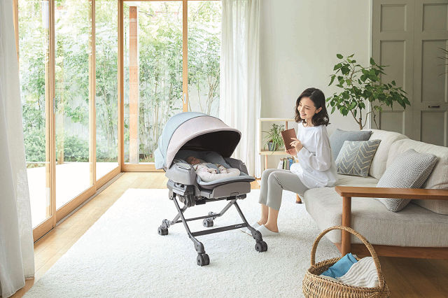 Finding The Best Baby High Chair - Combi BEDi High Chair