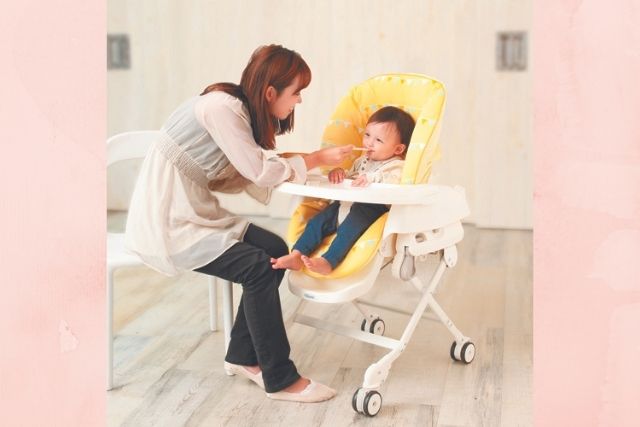 Combi Special When Can Baby Sit On A High Chair