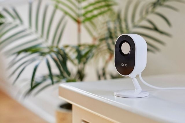 Arlo Essential Indoor Camera