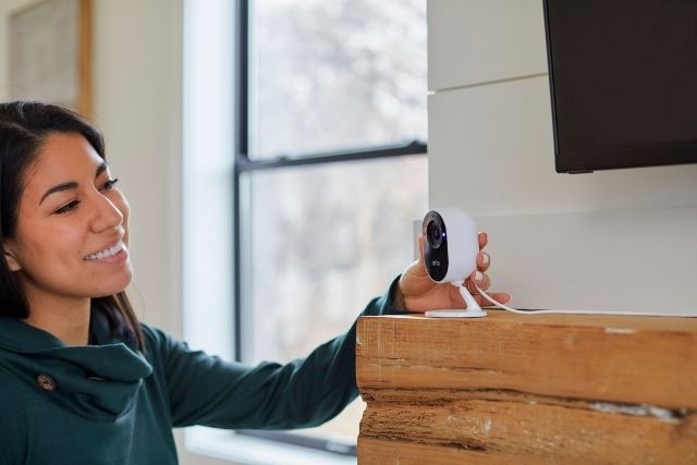 Essential Indoor Camera Arlo