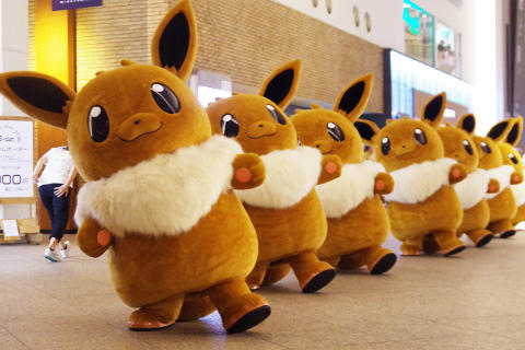 Sentosa Eevee Dance Parade Adventure Mission