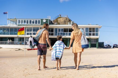 Currumbin Beach - Tourism Australia