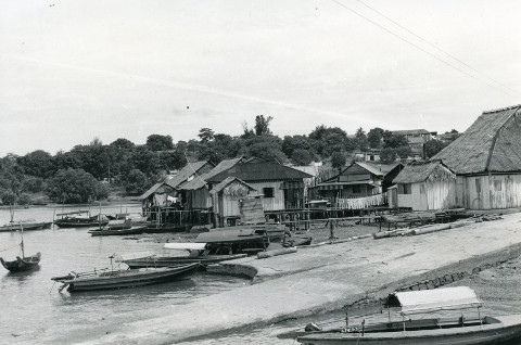 Former kampongs located next to the jetty on Blakang Mati
