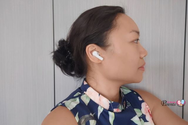 LUMOS TEMPO Wireless Earbuds side view