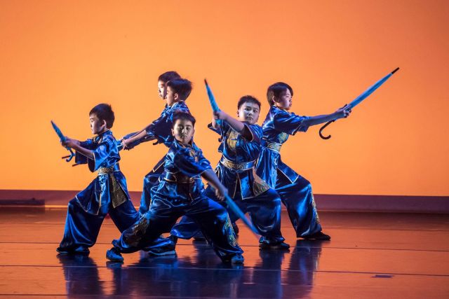 Singapore Chinese Dance Theatre Kungfu Dance