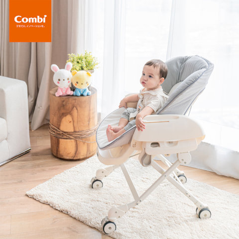 COMBI Dreamy MC High Chair