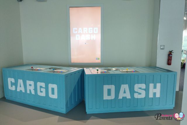 Singapore Maritime Gallery Cargo Dash