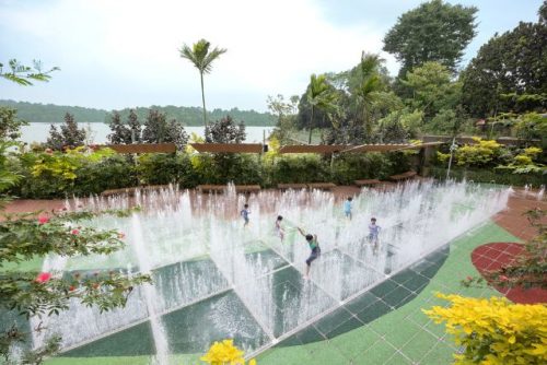 Singapore Zoo KidzWorld Water Maze