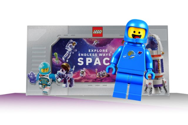 Meet and Greet with LEGO Astronaut Benny NEX