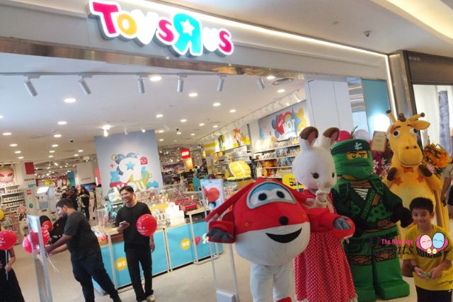 ToysRUs VivoCity Meet and Greet